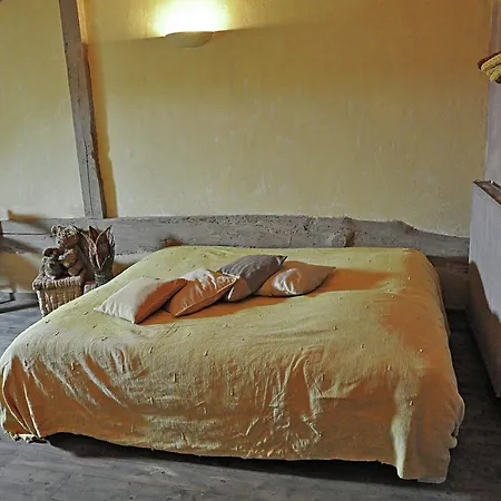 ヴィラ Domaine Les Barreaux Wellness Montaigu-le-Blin