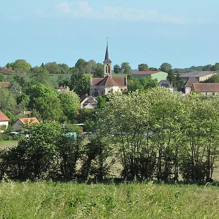 Domaine Les Barreaux Wellness Montaigu-le-Blin